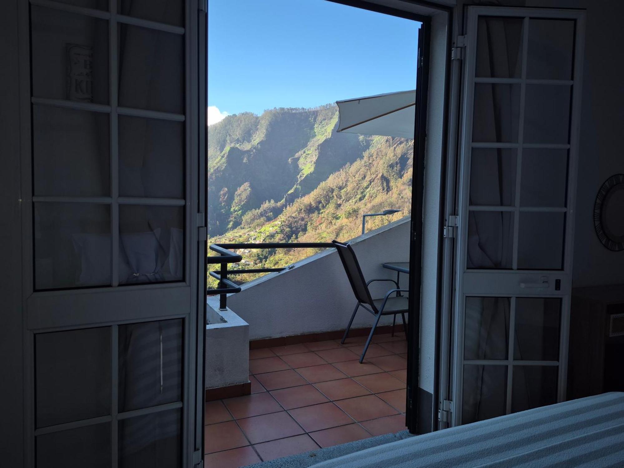 Valley Of Nuns Holiday Apartments Curral Das Freiras Bagian luar foto